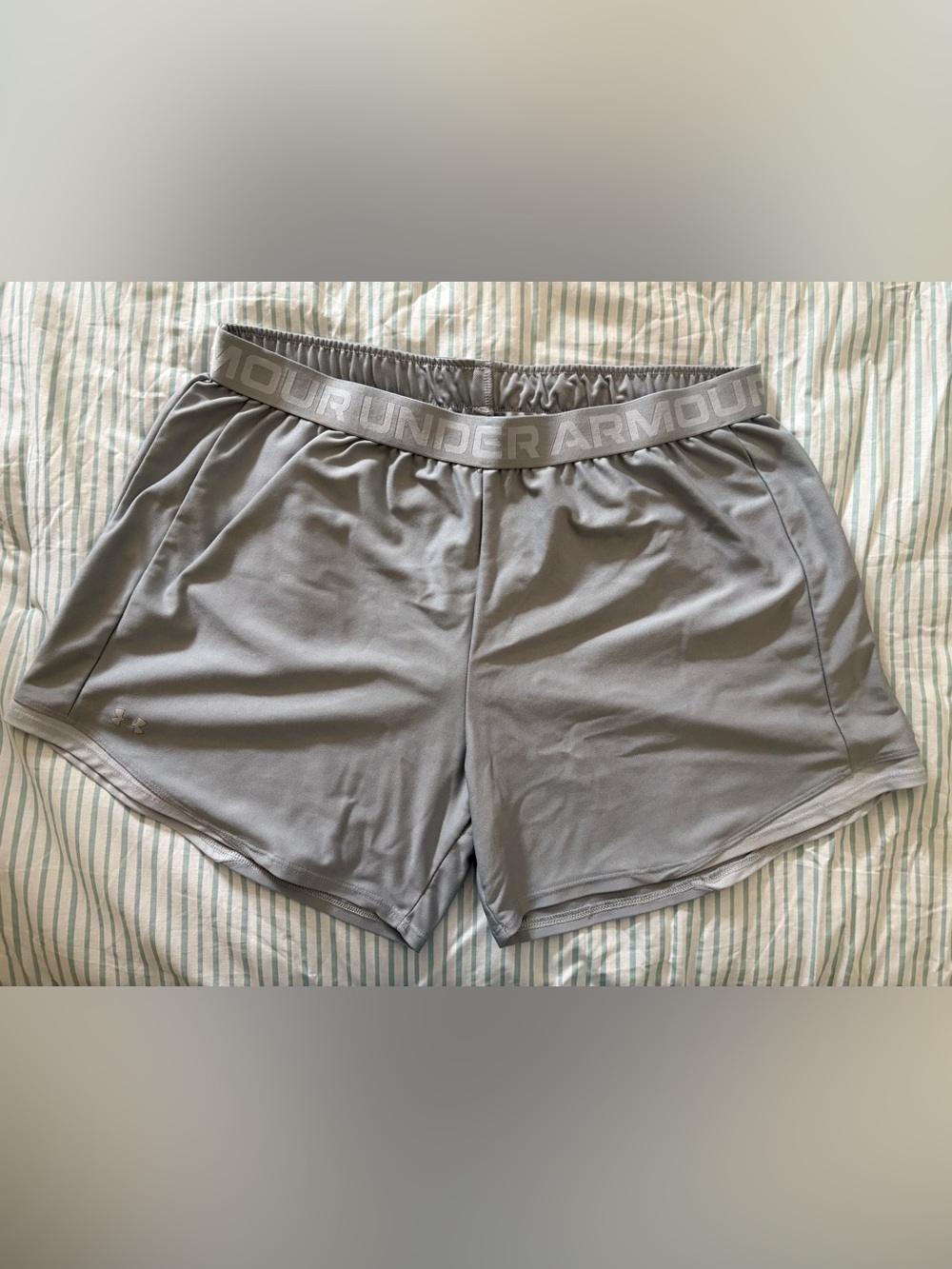 Under Armour Women’s Athletic Running Shorts Gray XL Loose Fit